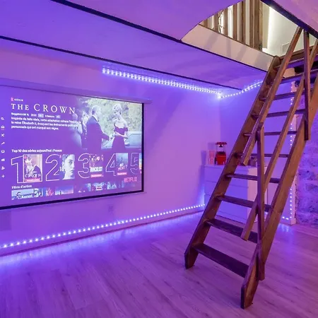 Le Cesar Cinema 10 Mn Paris Gare De Lyon Et 5 Minutes Rer *
